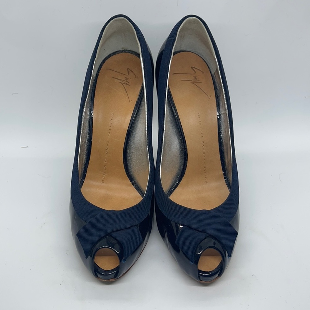 GIUSEPPE ZANOTTI Navy Pumps, Size 36.5